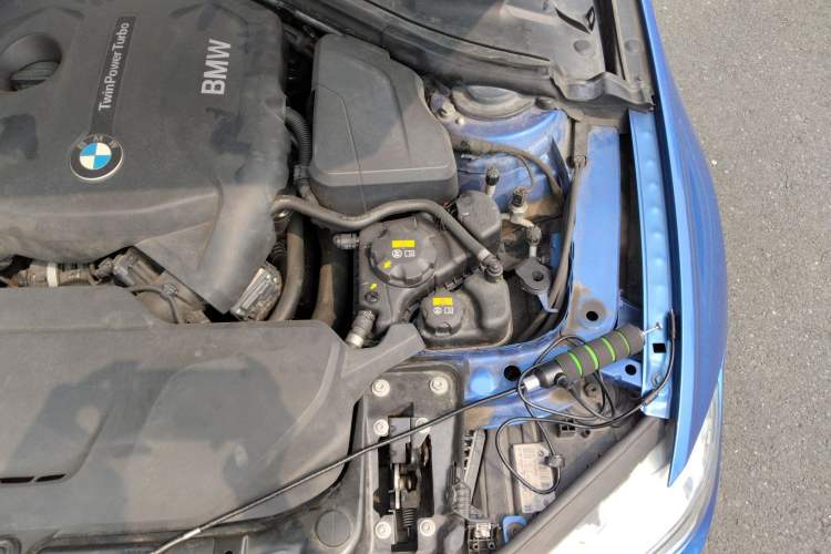 Used BMW 3 Series 2018 320Li Leading Model M Sport Package Engine Bay Left