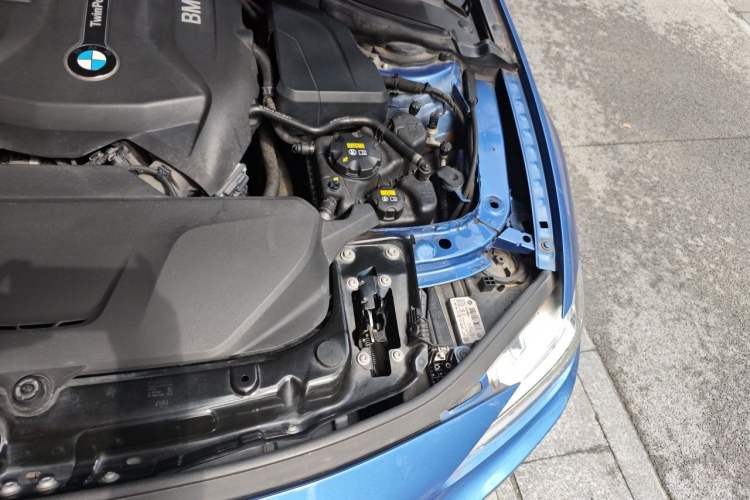 Used BMW 3 Series 2018 320Li Leading Model M Sport Package Engine Bay Left