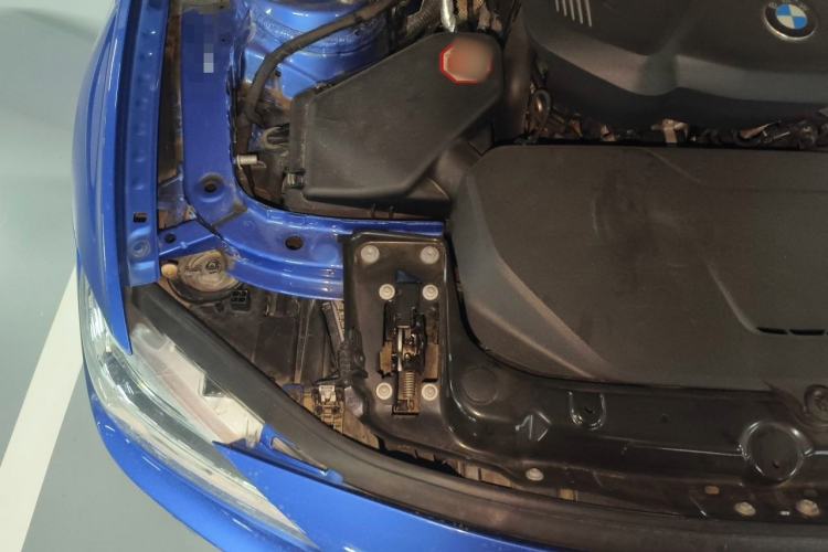 Used BMW 3 Series 2018 320Li Leading Model M Sport Package Engine Bay Right