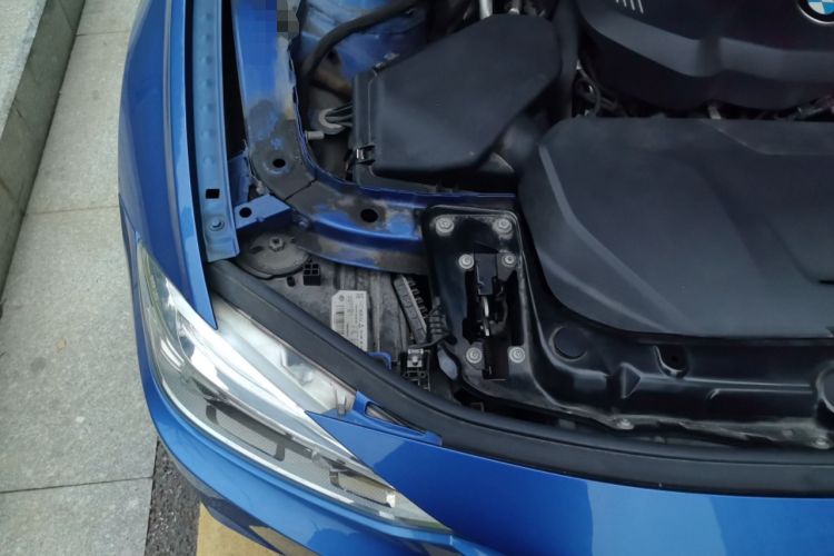 Used BMW 3 Series 2018 320Li Leading Model M Sport Package Engine Bay Right