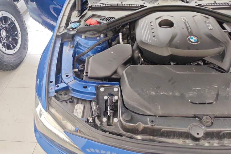 Used BMW 3 Series 2018 320Li M Sport Night Edition Engine Bay Right