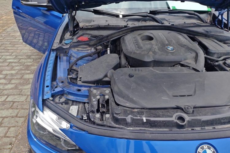 Used BMW 3 Series 2018 320Li Leading Model M Sport Package Engine Bay Right