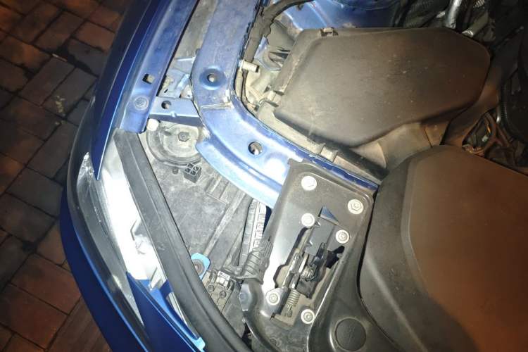 Used BMW 3 Series 2018 320Li M Sport Night Edition Engine Bay Right