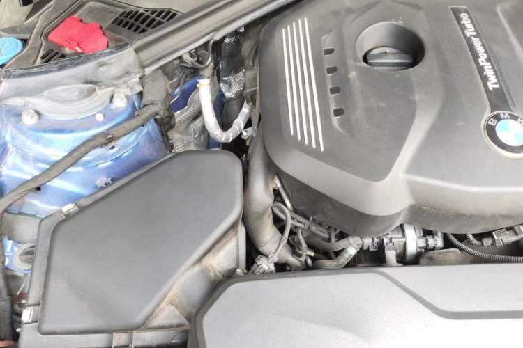 Used BMW 3 Series 2018 330Li M Sport Shadow Edition Engine Bay Right