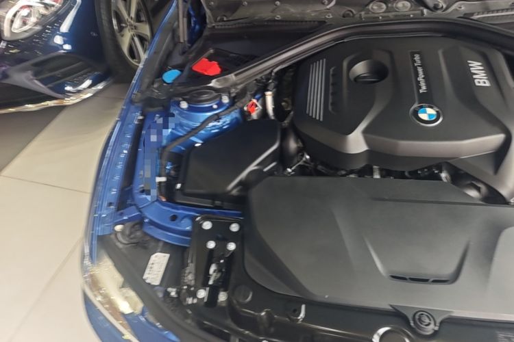 Used BMW 3 Series 2018 320i M Sport Package Engine Bay Right