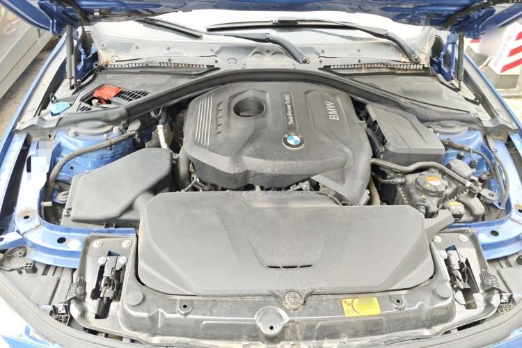 Used BMW 3 Series 2018 320Li Leading Model M Sport Package Engine Bay