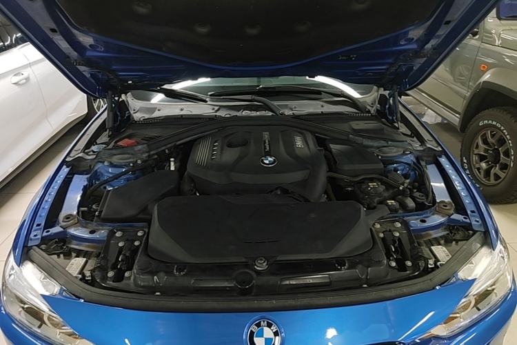 Used BMW 3 Series 2018 320Li Leading Model M Sport Package Engine Bay
