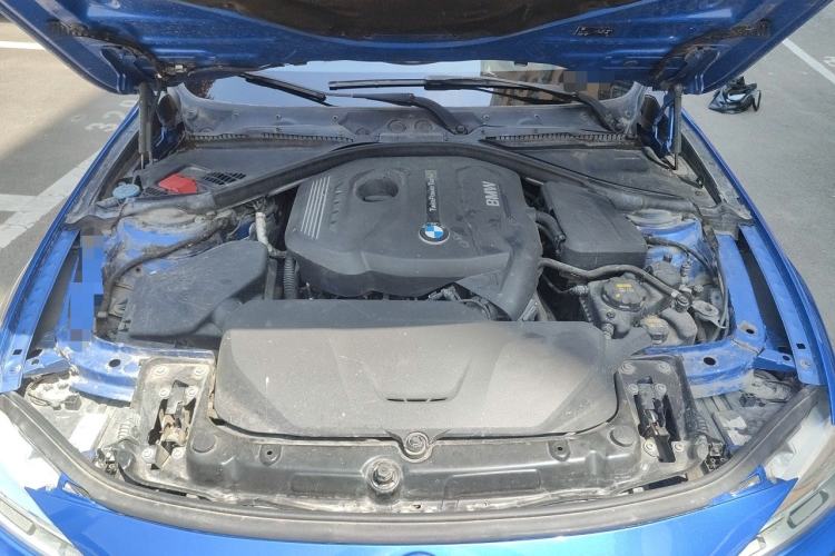 Used BMW 3 Series 2018 320Li Leading Model M Sport Package Engine Bay