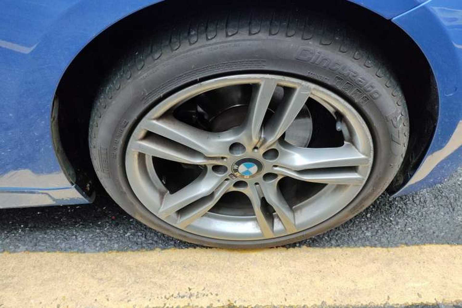Used BMW 3 Series 2018 330i M Sport Night Edition Exterior 1