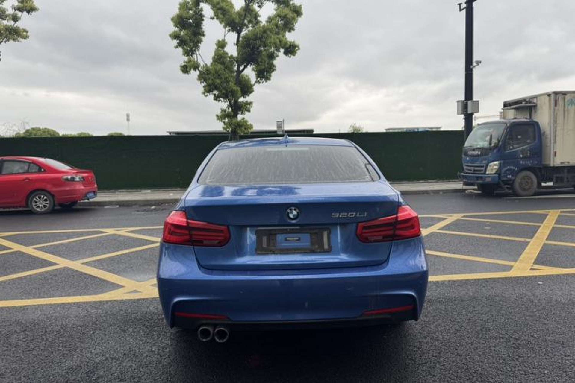 Used BMW 3 Series 2018 320Li Leading Model M Sport Package Exterior 2