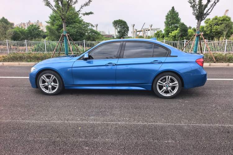 Used BMW 3 Series 2018 320Li Leading Model M Sport Package Exterior 2