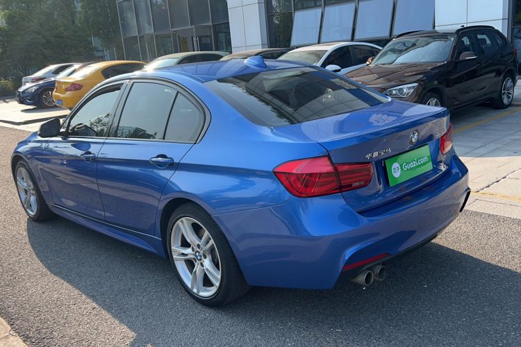 Used BMW 3 Series 2018 320i M Sport Package Exterior 3