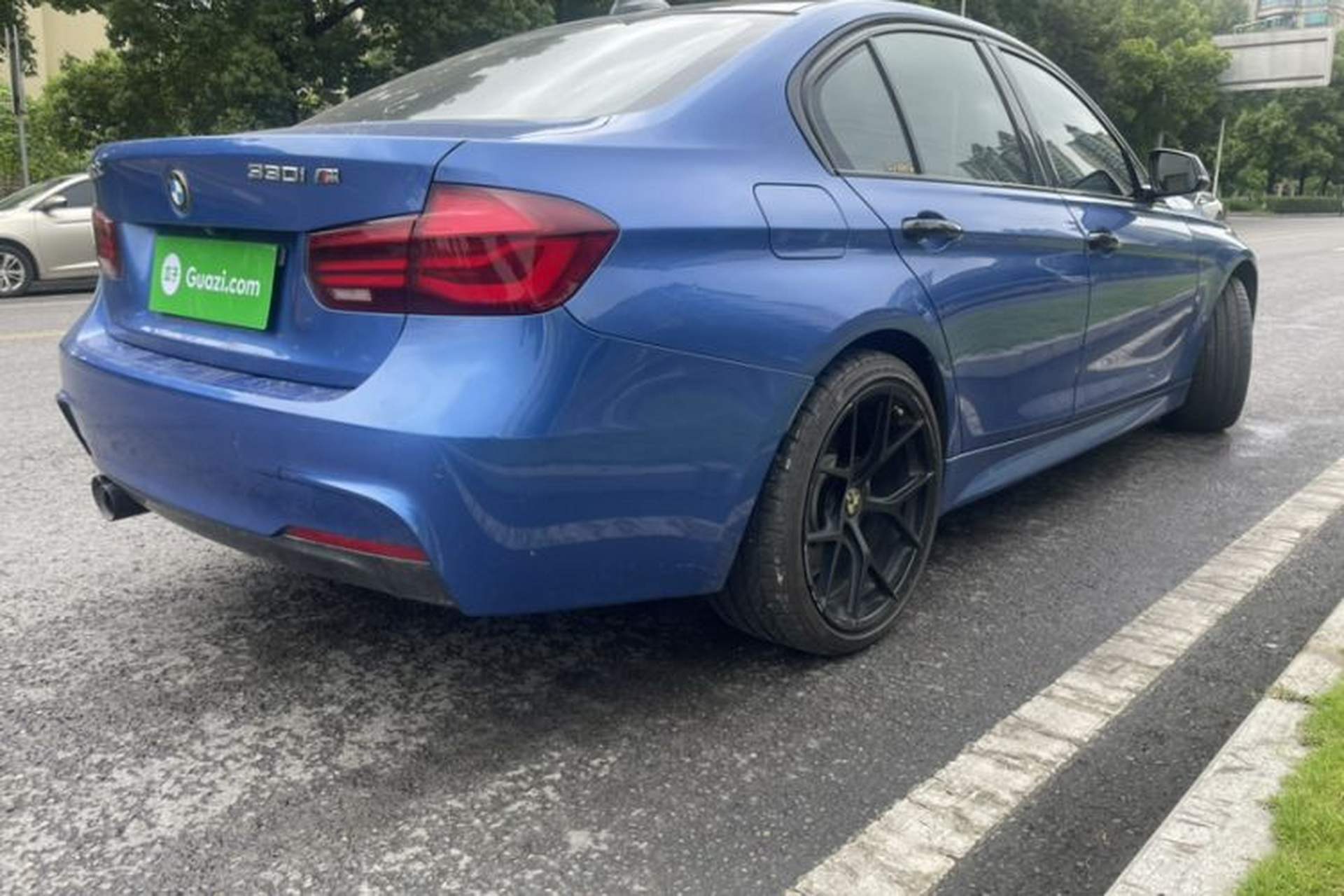 Used BMW 3 Series 2018 330i M Sport Night Edition Exterior 3