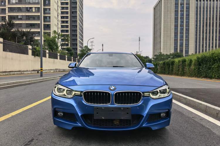 Used BMW 3 Series 2018 320i M Sport Package Exterior 3