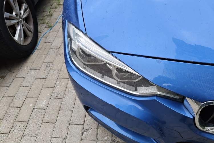 Used BMW 3 Series 2018 320Li Leading Model M Sport Package Exterior 3