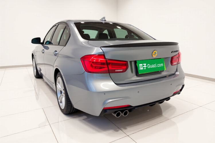 Used BMW 3 Series 2018 330i M Sport Night Edition Exterior 3