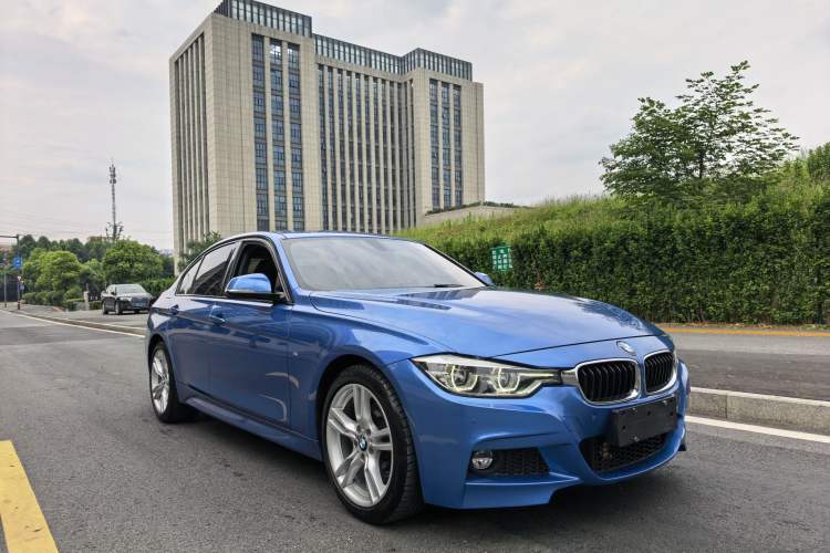 Used BMW 3 Series 2018 320i M Sport Package Exterior 4