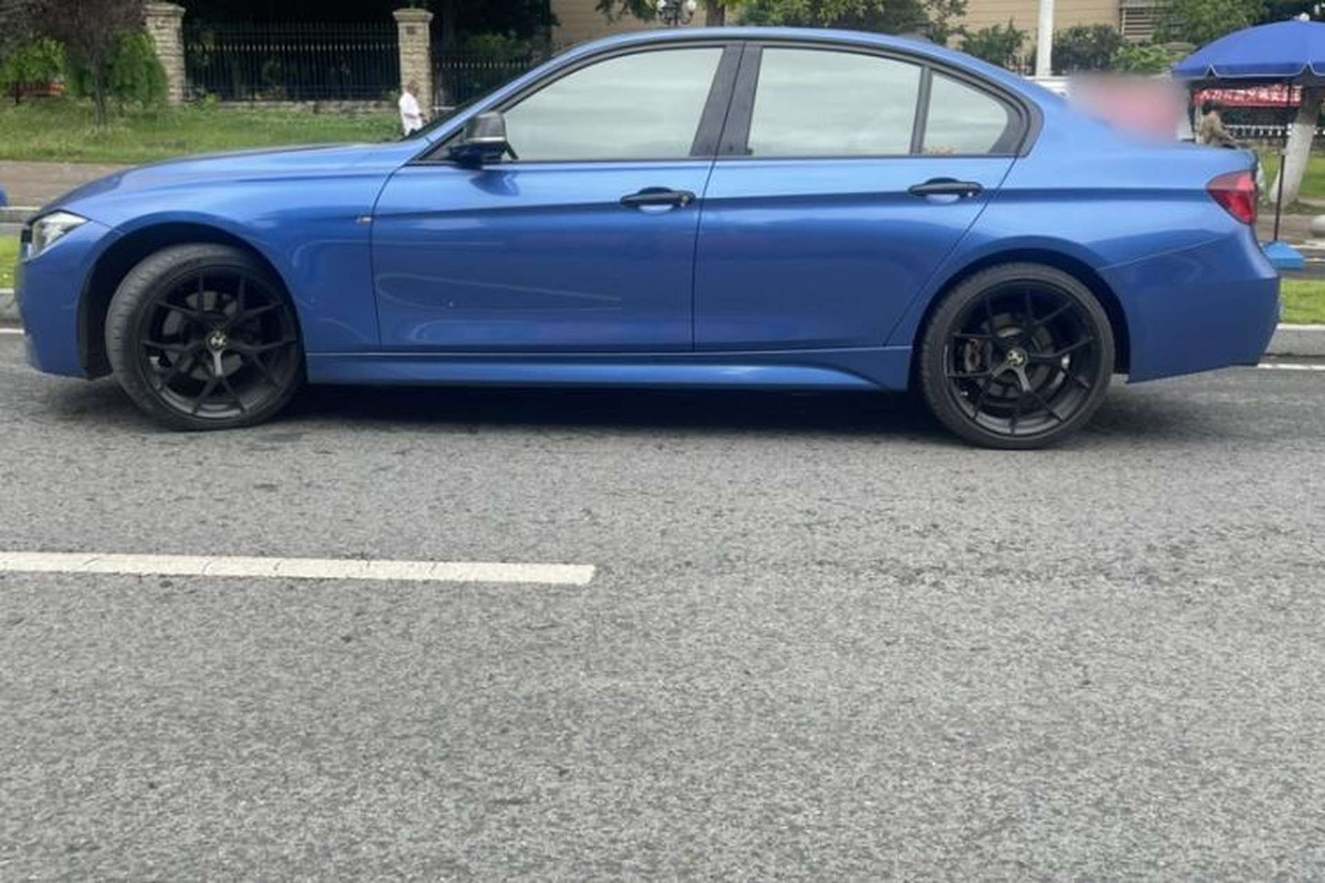 Used BMW 3 Series 2018 330i M Sport Night Edition Exterior 5