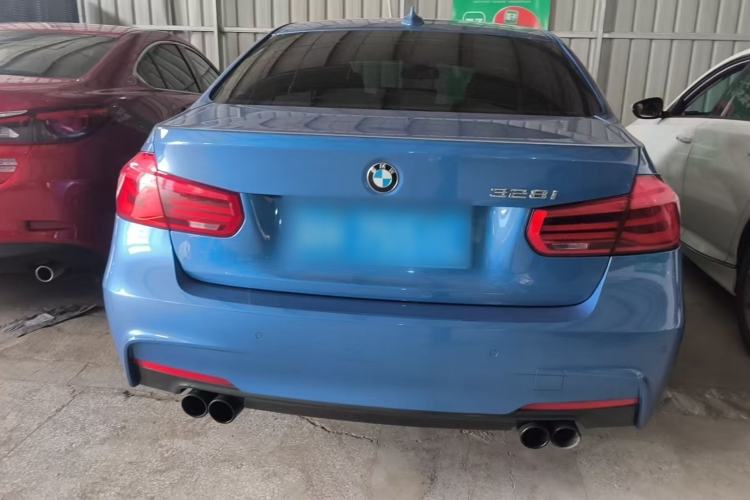 Used BMW 3 Series 2018 320i M Sport Package Exterior 6