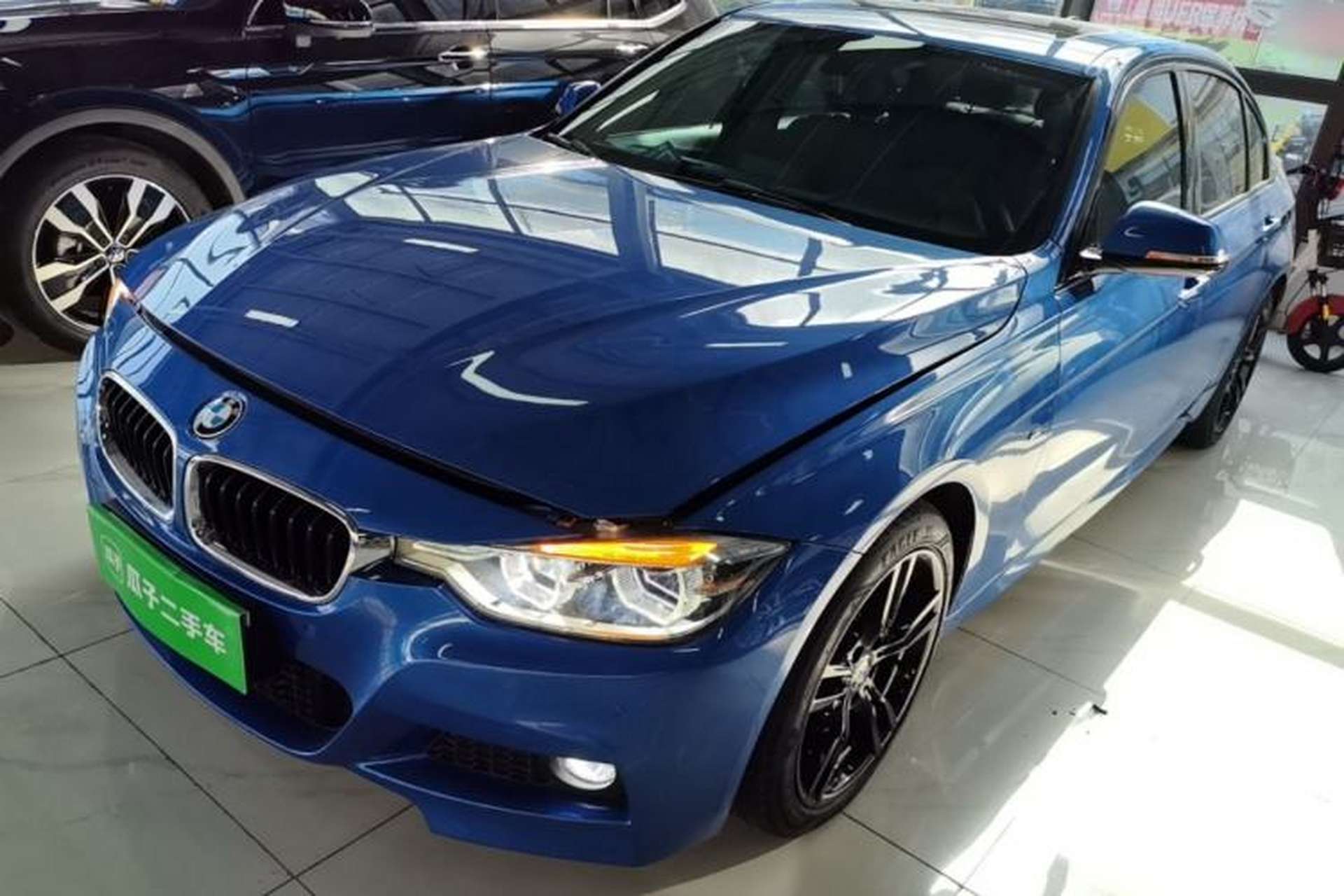Used BMW 3 Series 2018 320Li Leading Model M Sport Package Front Left 45 Deg