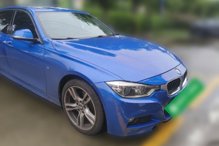 Used BMW 3 Series 2018 320Li Leading Model M Sport Package Front Right 45 Deg