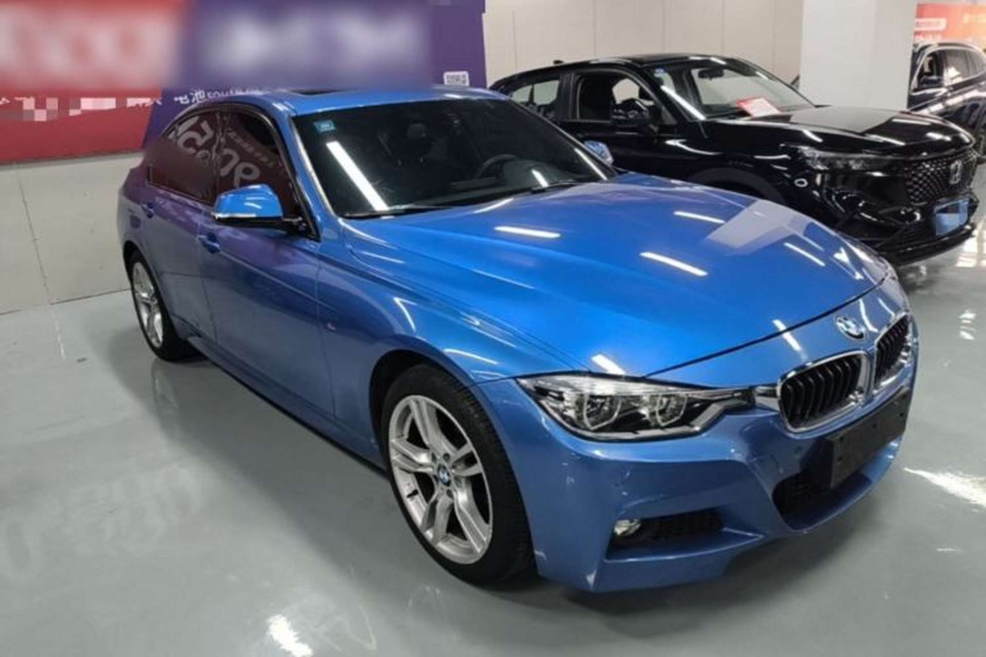 Used BMW 3 Series 2018 320i M Sport Package Front Right 45 Deg