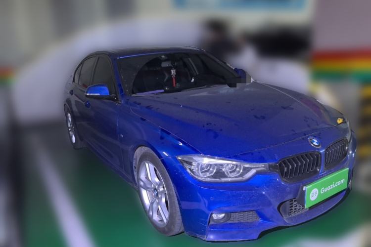 Used BMW 3 Series 2018 320i M Sport Package Front Right 45 Deg