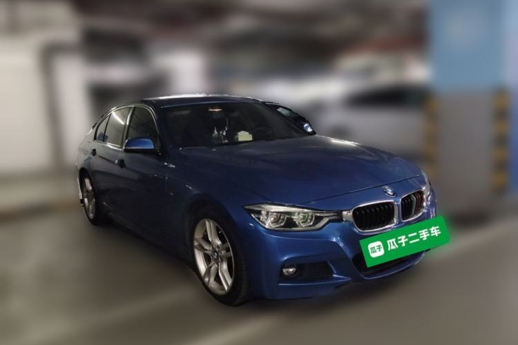 Used BMW 3 Series 2018 320i M Sport Package Front Right 45 Deg