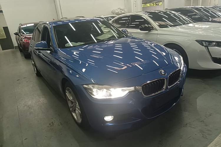 Used BMW 3 Series 2018 320Li Leading Model M Sport Package Front Right 45 Deg