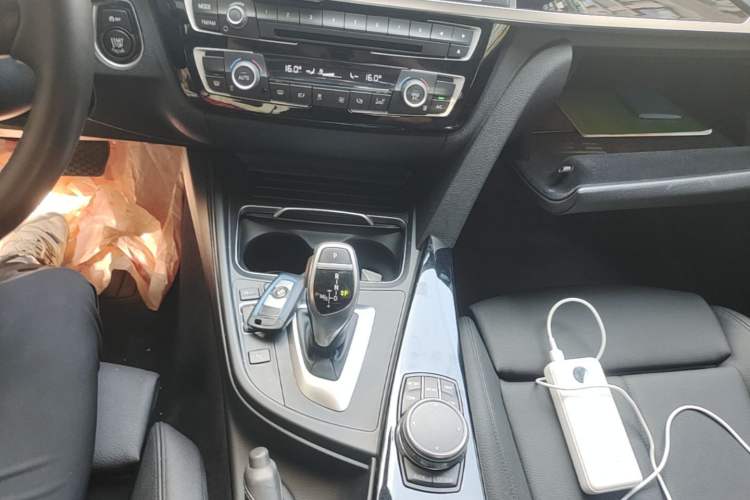 Used BMW 3 Series 2018 320Li Leading Model M Sport Package Gear Lever
