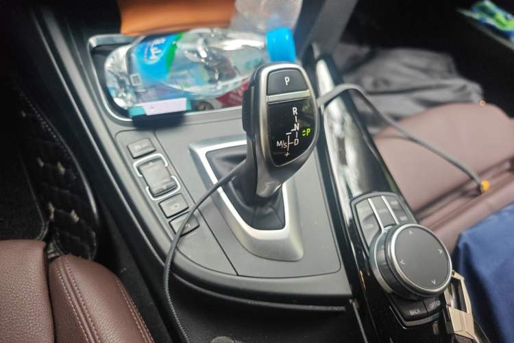 Used BMW 3 Series 2018 320Li Leading Luxury Package Gear Lever