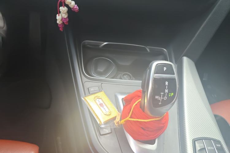 Used BMW 3 Series 2018 330i M Sport Night Edition Gear Lever
