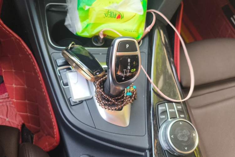 Used BMW 3 Series 2018 320Li M Sport Night Edition Gear Lever