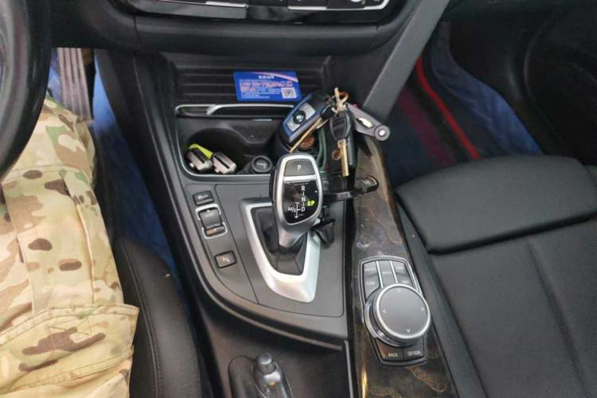 Used BMW 3 Series 2018 320Li M Sport Night Edition Gear Lever