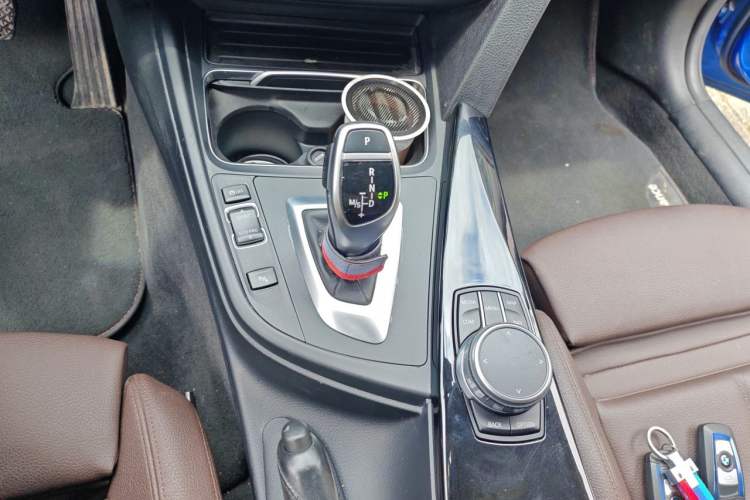 Used BMW 3 Series 2018 320Li Leading Model M Sport Package Gear Lever