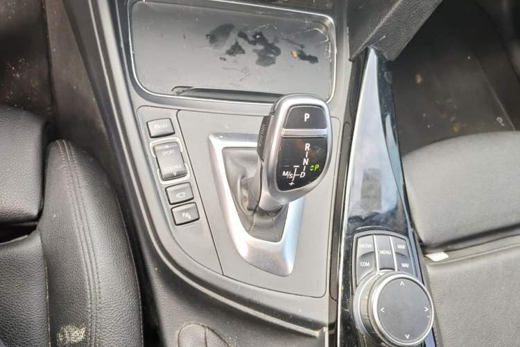 Used BMW 3 Series 2018 320Li Leading Model M Sport Package Gear Lever
