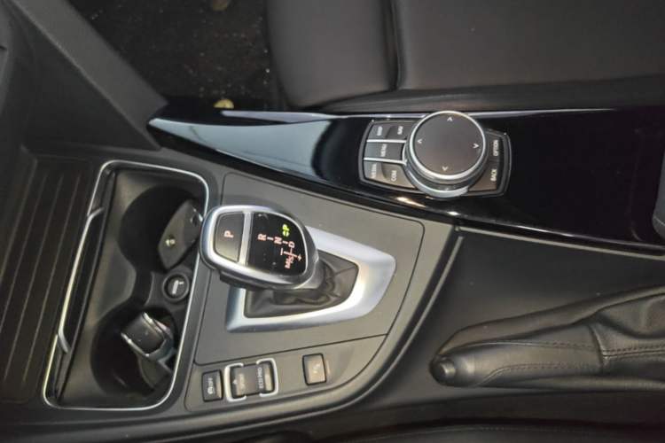 Used BMW 3 Series 2018 320Li Leading Model M Sport Package Gear Lever