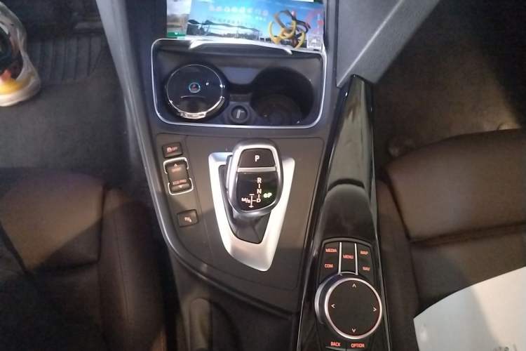 Used BMW 3 Series 2018 320Li Leading Model M Sport Package Gear Lever