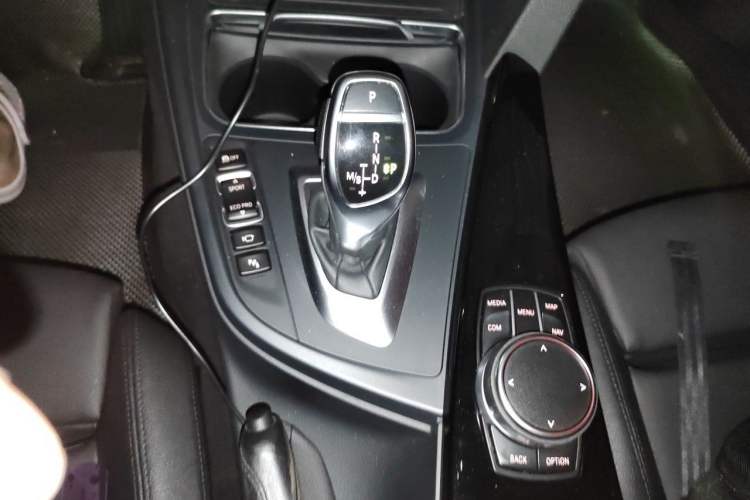 Used BMW 3 Series 2018 320Li Leading Model M Sport Package Gear Lever