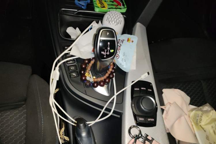 Used BMW 3 Series 2018 320i M Sport Package Gear Lever