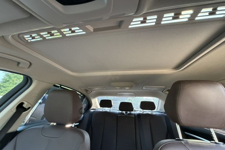 Used BMW 3 Series 2018 320Li M Sport Night Edition Headliner