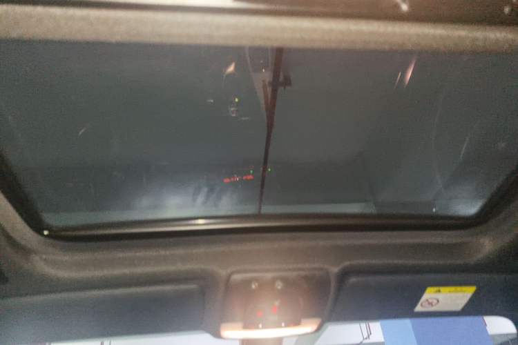 Used BMW 3 Series 2018 320i M Sport Package Headliner