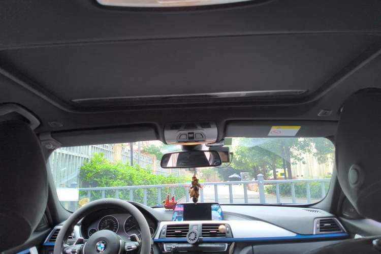 Used BMW 3 Series 2018 320i M Sport Package Headliner