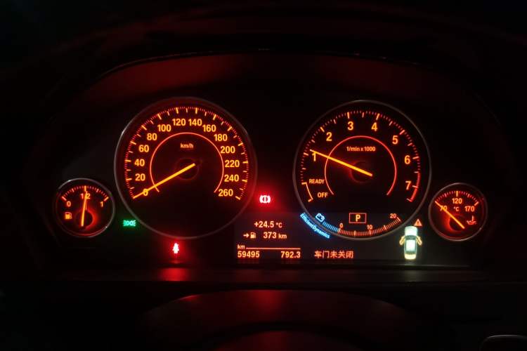 Used BMW 3 Series 2018 320i M Sport Package Instrument Cluster
