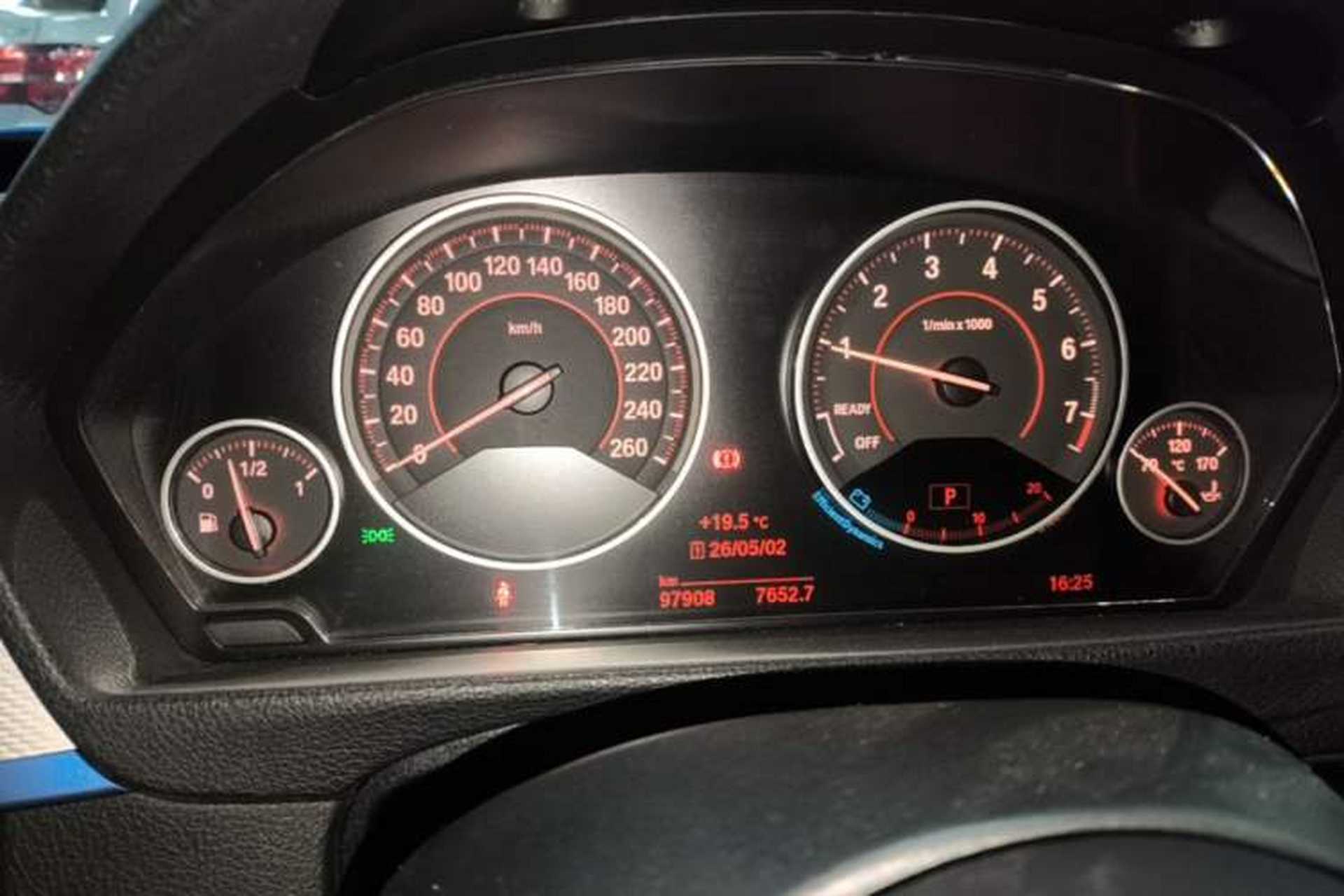 Used BMW 3 Series 2018 320i M Sport Package Instrument Cluster