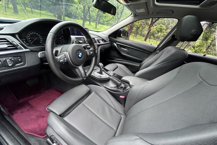 Used BMW 3 Series 2018 320Li Leading Model M Sport Package Interior 1