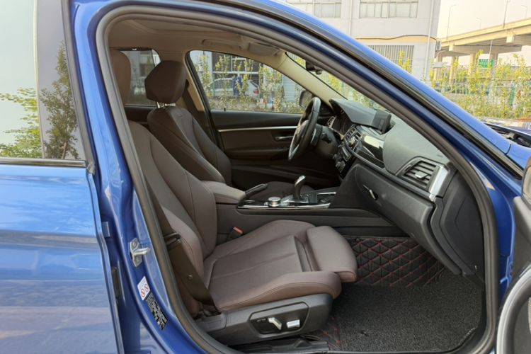 Used BMW 3 Series 2018 320Li M Sport Night Edition Interior 6