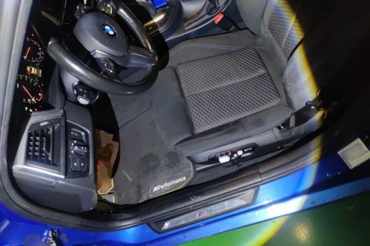 Used BMW 3 Series 2018 320i M Sport Night Edition Left Front Seat