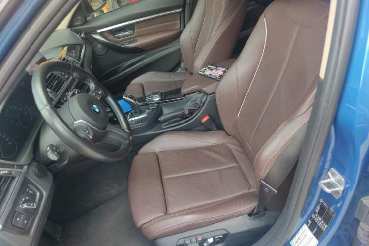 Used BMW 3 Series 2018 330Li M Sport Shadow Edition Left Front Seat