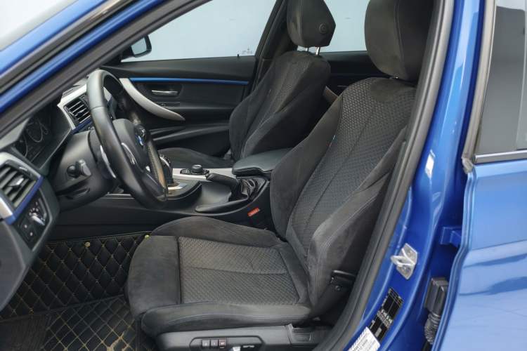 Used BMW 3 Series 2018 320i M Sport Package Left Front Seat